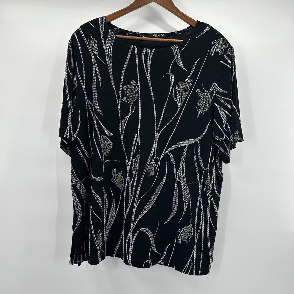 Vikki Vi Top Shirt Womens 1X Black‎ Floral Slinky Liquid Knit Stretch USA Made